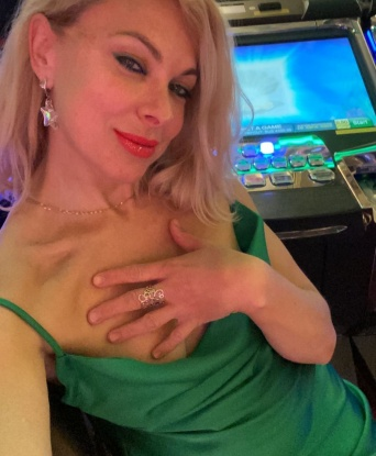 Екатерина, 42